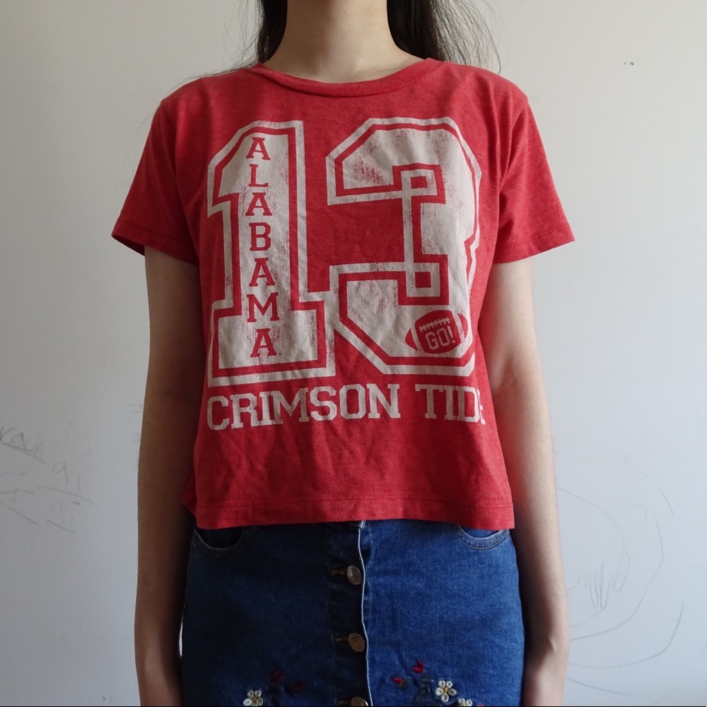 13 CROP TOP
